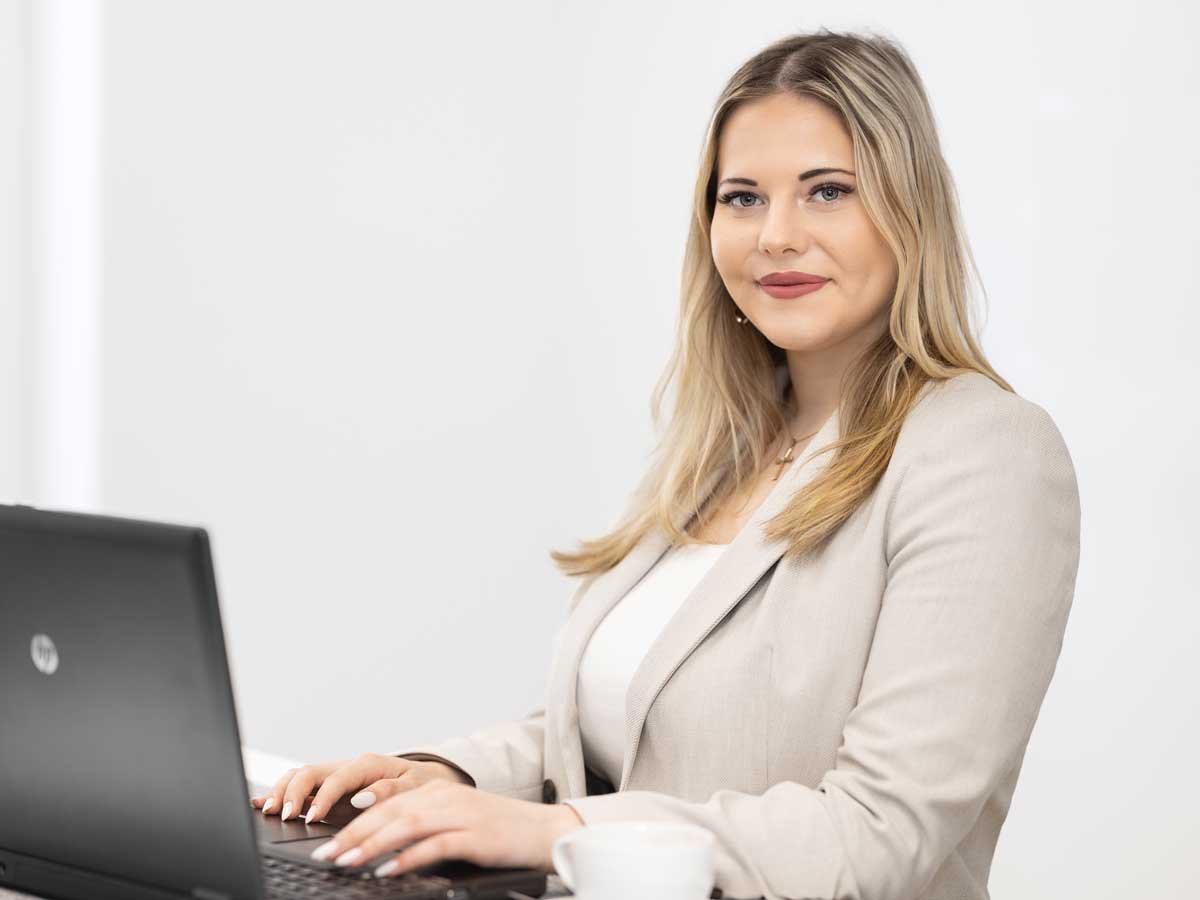 wochner | Notar Dirk Höfinghoff